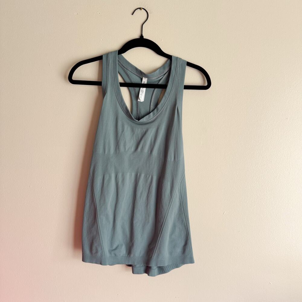Athleta Sage Green Momentum Sleeveless Racerback Seamless Tank Top XL Workout